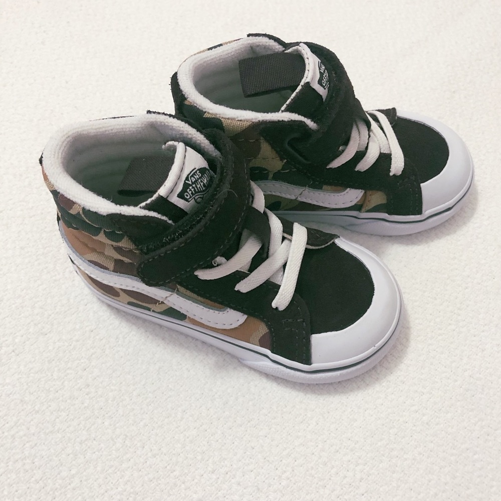 toddler camo high top vans